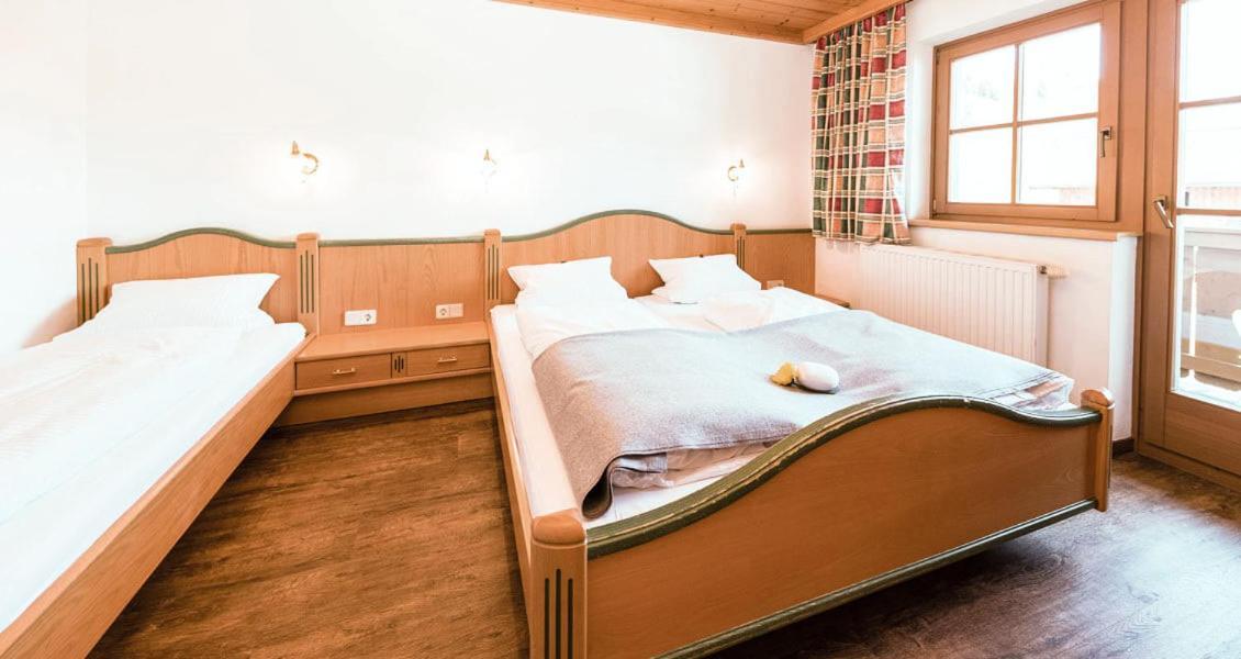 Feriengut Hasenau Aparthotel Saalbach-Hinterglemm Exterior photo