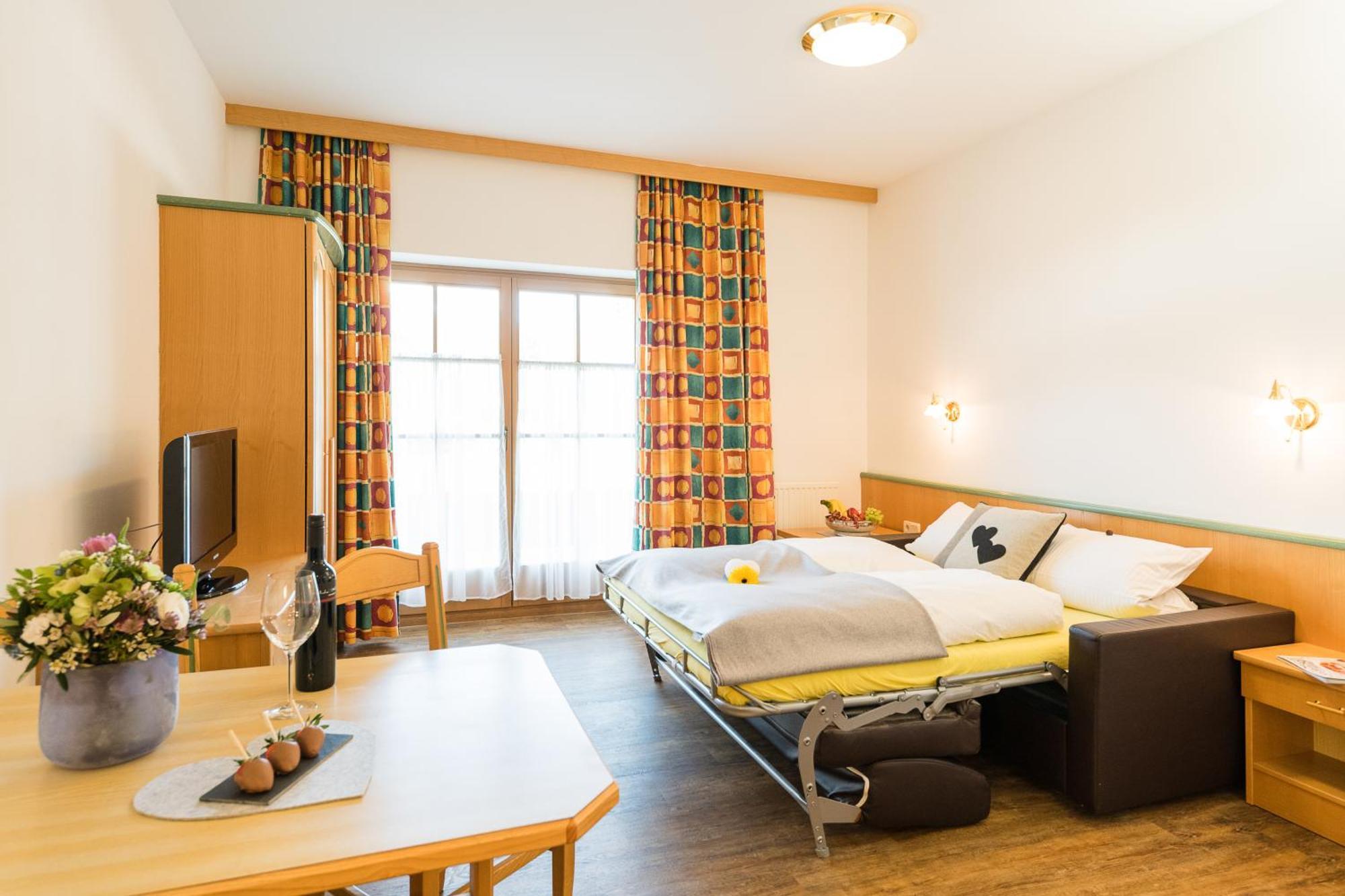 Feriengut Hasenau Aparthotel Saalbach-Hinterglemm Exterior photo